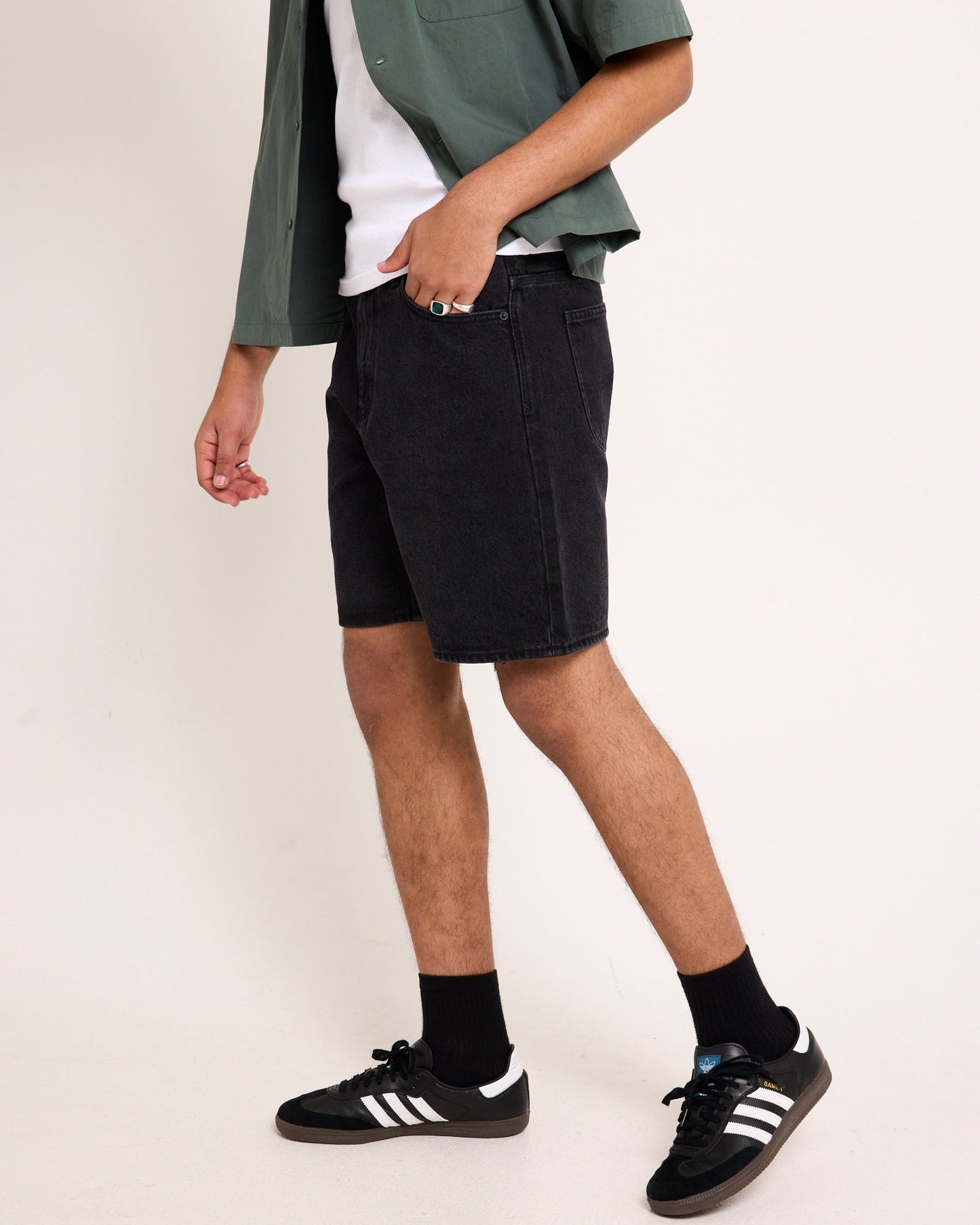 L-Four Baggy Denim Shorts