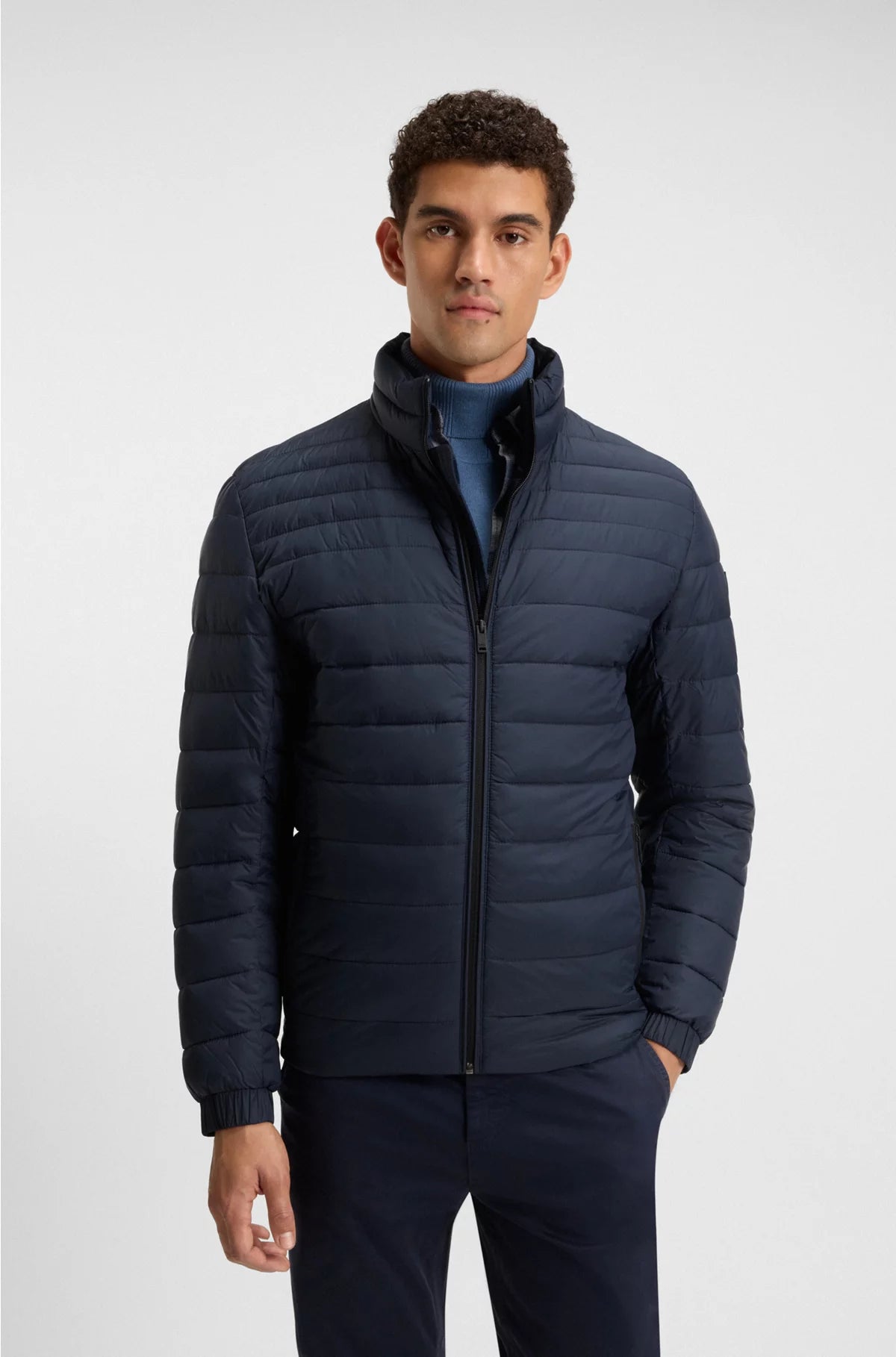 PACKABLE SLIM-FIT JACKET WITH WATER-REPELLENT MIXED QUILTING